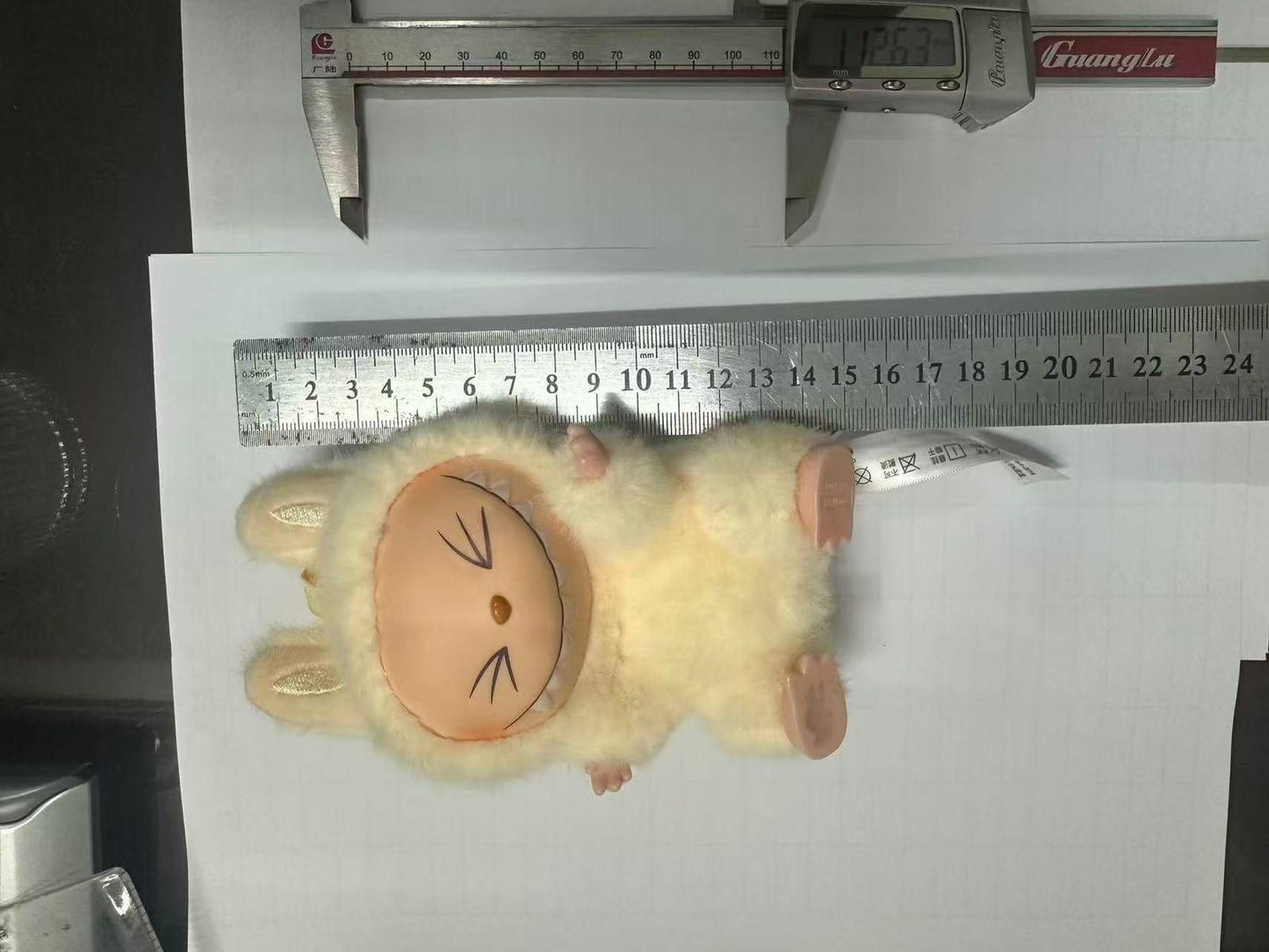 Trending Labubu Doll – Adorable & Unique Collectible (Pack of 1)